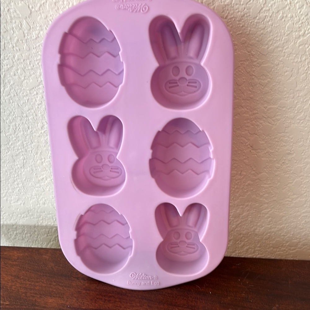 Wilton Silicone Easter Mold - Bunny and Egg